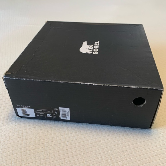 Sorel “Yoot Pac Nylon” duck boots - Picture 9 of 15